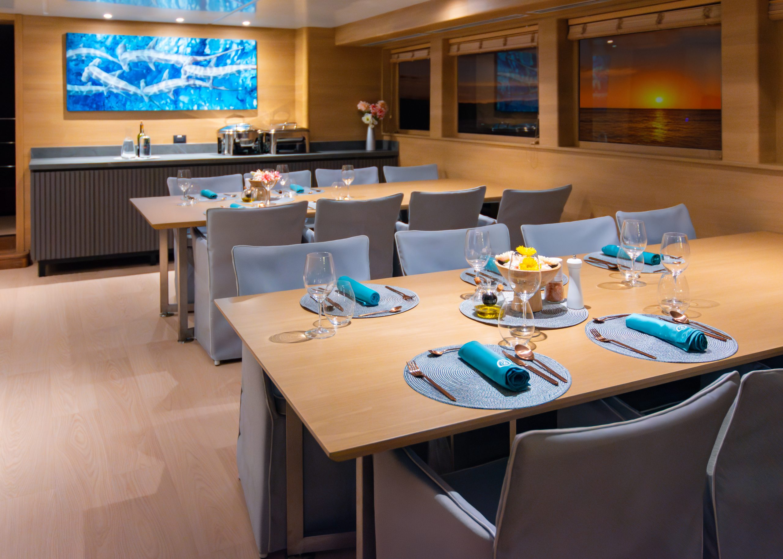Galpagos-luxury-superyacht-tribute